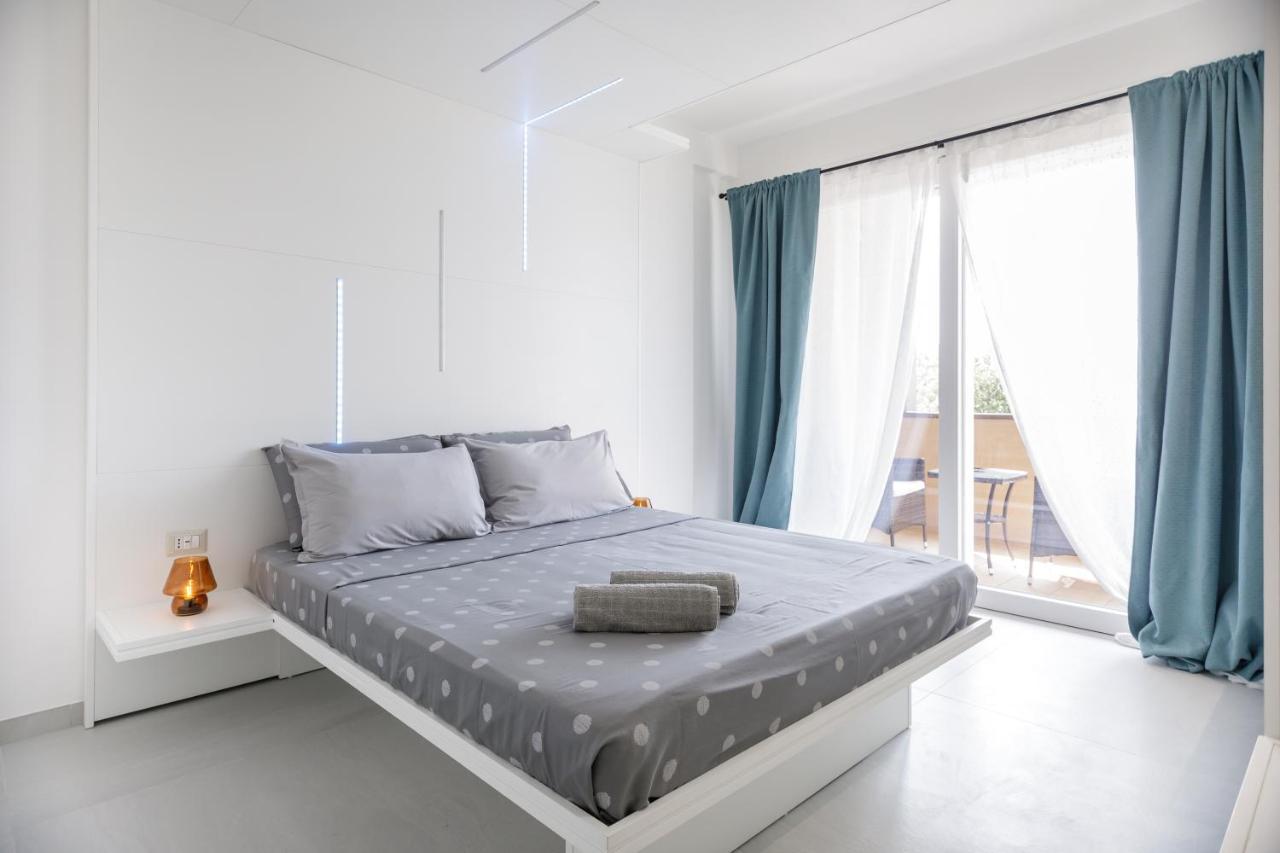 Crabonaxa Suites Villasimius Exterior photo